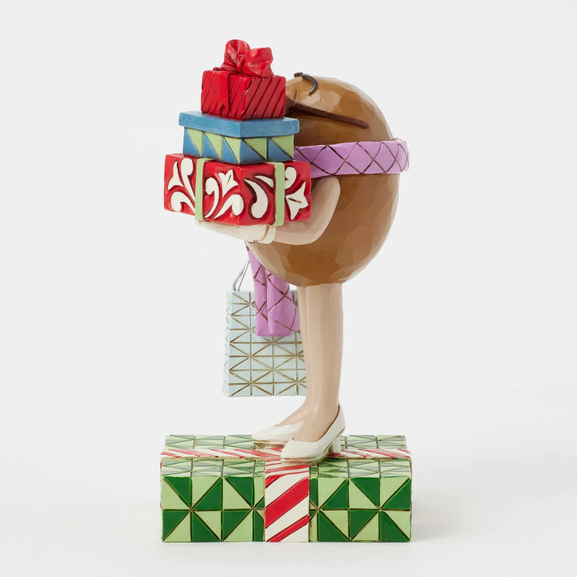 M&M'S Brown Charac w/ Presents - Image 5