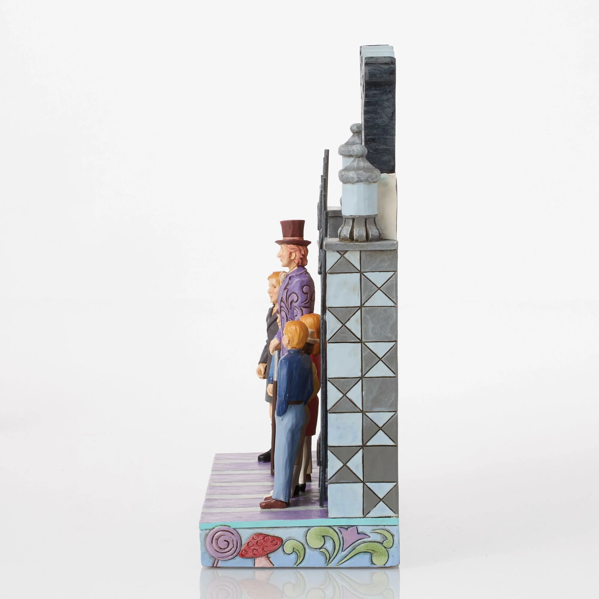 Willy Wonka w/Children By Gate - Image 3